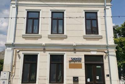 Spațiu comercial, de 258 mp, în Central - 18