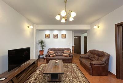 Apartament cu 3 camere semidecomandat, mobilat în Dorobanți