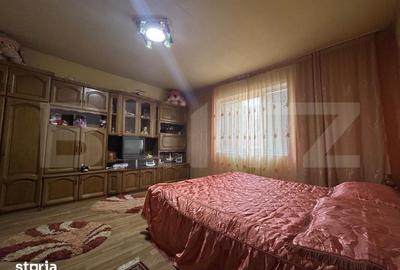 Casă cu 4 camere cu Teren 23850 Mp în Central - 10