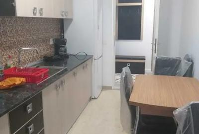 Garsonieră decomandată în Tipografilor