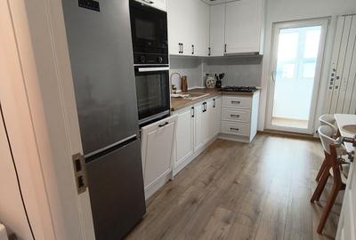 Apartament cu 4 camere decomandat în Central - 7