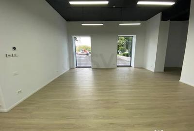 Spațiu comercial, de 273 mp, în Central