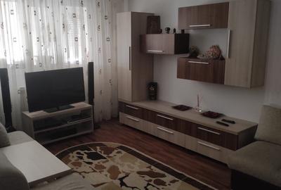 Apartament cu 3 camere decomandat în Abator - 4