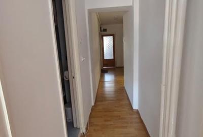 Apartament cu 3 camere decomandat, mobilat în Universitate - 5