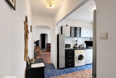 Apartament cu 3 camere semidecomandat în Inel I - 4