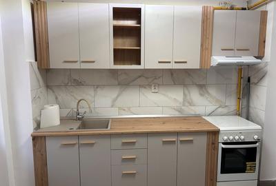 Apartament cu 3 camere decomandat în Libertății - 3