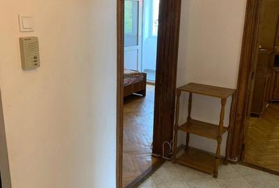Apartament cu 4 camere decomandat în Central - 4
