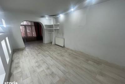 Apartament cu 3 camere în Central - 1