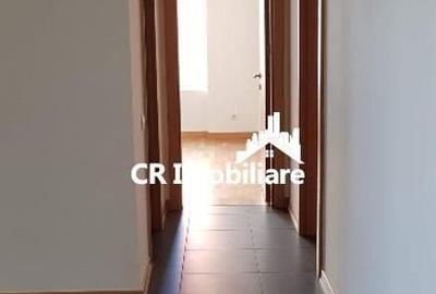Apartament cu 4 camere decomandat în Calea Călărașilor - 4