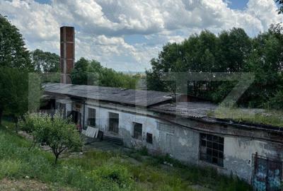 Spațiu industrial, de 606 mp, în Sud