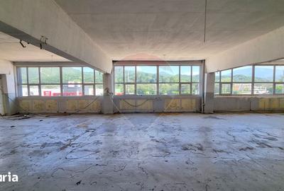 Spațiu comercial, de 370 mp, în Orașul Vechi