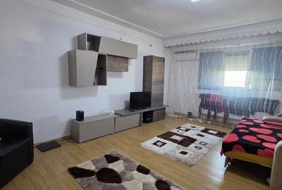 Garsonieră decomandată în Buzaului