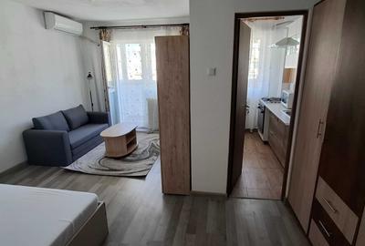 Garsonieră decomandată în Rahova