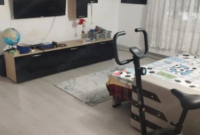 Casă cu 4 camere cu Teren 740 Mp în Pișchia - 3
