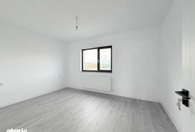 Casă cu 4 camere în Miroslava