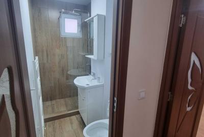 Apartament cu 3 camere semidecomandat în Central - 8