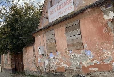 Casă cu Teren 565 Mp în Crihalma