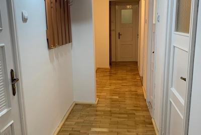 Apartament cu 3 camere decomandat în Griviței