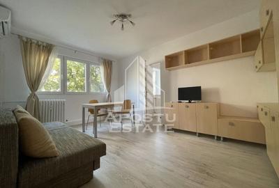 Apartament cu 2 camere semidecomandat, mobilat în Dacia