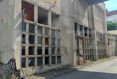 Spațiu comercial, de 528 mp, în Tudor