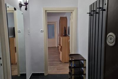 Apartament cu 2 camere semidecomandat în Central - 1