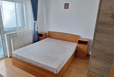 Apartament cu 2 camere decomandat în Km 5 - 3
