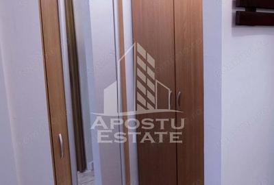 Garsonieră semidecomandată, mobilată în Complex Studențesc