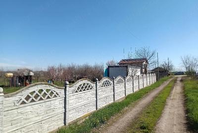 Teren de 1000 mp, în Holboca