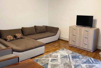 Garsonieră decomandată, mobilată în Central - 3