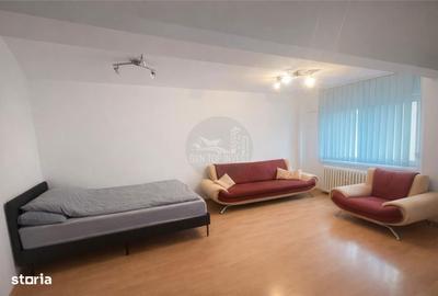 Apartament cu 4 camere decomandat în Vasile Aaron - 9