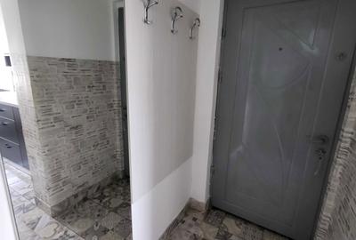 Apartament cu 2 camere semidecomandat în Micro 6 - 4