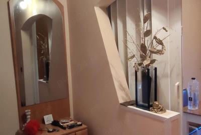 Garsonieră decomandată în Central - 4