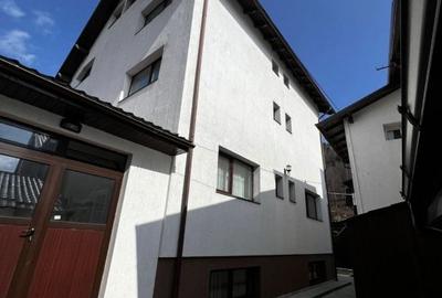 Vila Matei Busteni pret 420000€ negociabil - 3