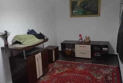 Casă cu 4 camere cu Teren 1018 Mp în Moțăieni - 1