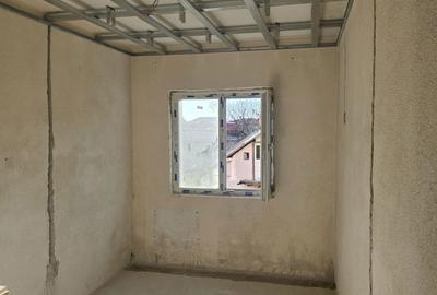 Apartament cu 3 camere decomandat în Exterior Vest - 6