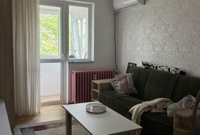Apartament cu 2 camere semidecomandat în Central