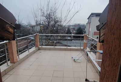 Casă cu 6 camere cu Teren 246 Mp în Colentina - 15