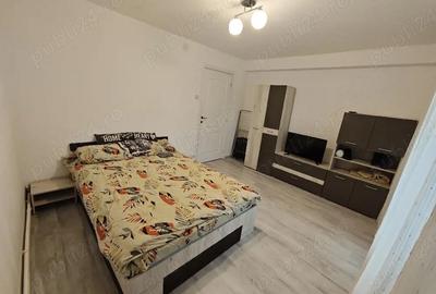 Apartament cu 3 camere decomandat în Apusului - 4