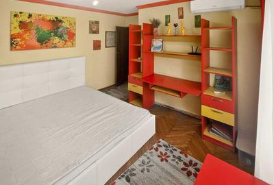 Apartament cu 3 camere decomandat în Nord - 2