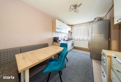 Apartament cu 3 camere decomandat în Florilor - 3