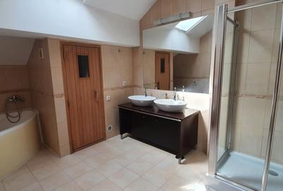 Duplex cu 6 camere decomandat cu Canalizare în Pipera - 50