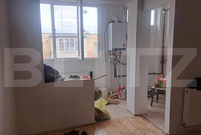 Garsoniera renovata, 30 mp, in zona Materna - 3