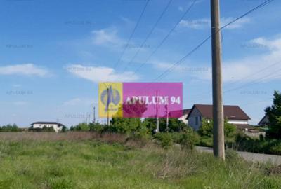 Teren de 524 mp, în 1 Decembrie - 9