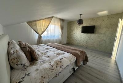 Casă cu 4 camere cu Teren 2000 Mp în Central - 8