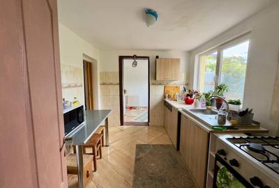 Casă individuală cu 3 camere cu Canalizare în Giulești - 14