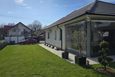 Casă cu 4 camere în Central - 3