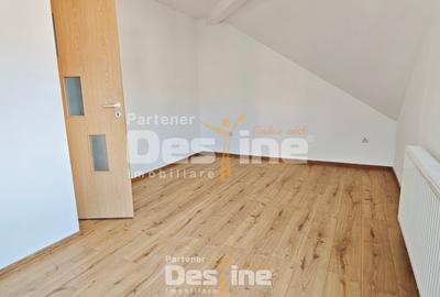 Casă cu 3 camere cu Canalizare în Noua - 4