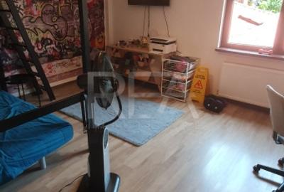 2 case si curte individuala la 400 de metri de statia de metrou Dristor 2 2 case si curte individuala la 400 de metri de statia de metrou Dristor 2 - 12