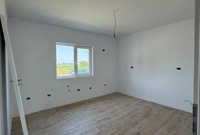 Casă cu Teren 780 Mp în Dudeștii Noi - 4