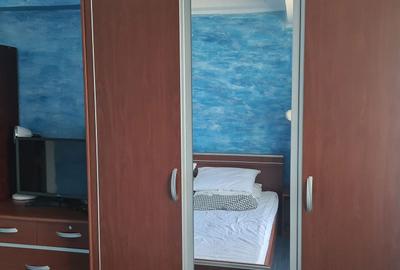 Apartament cu 3 camere decomandat în Central - 1